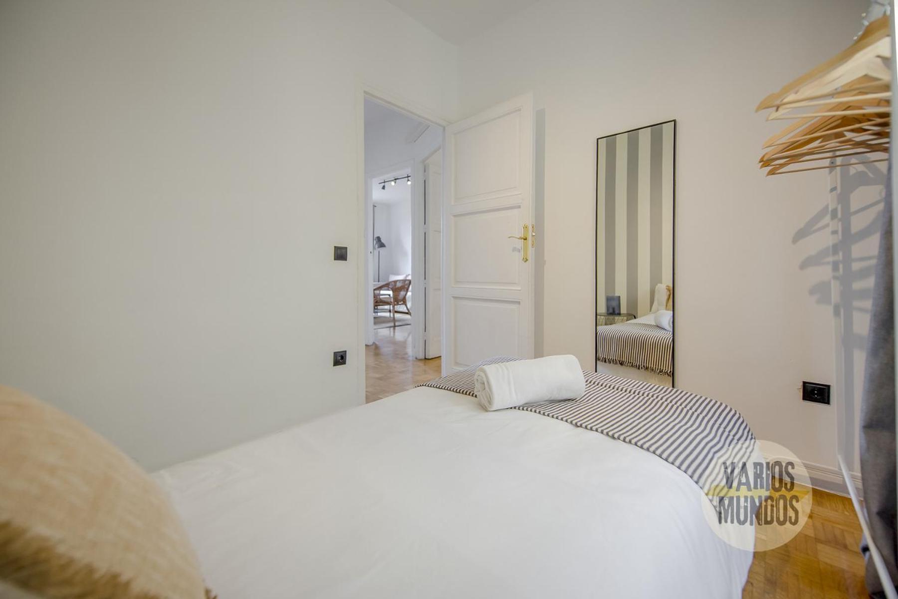 Apartamento De 4Hab En La Latina Con Vistas A Madrid Centro Екстериор снимка