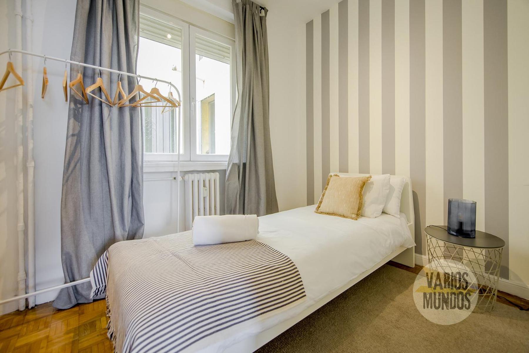 Apartamento De 4Hab En La Latina Con Vistas A Madrid Centro Екстериор снимка